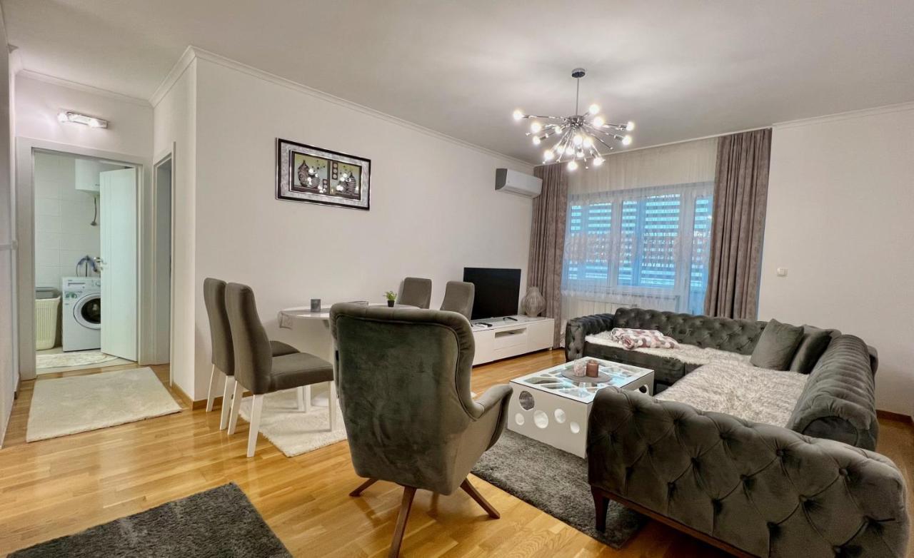Apartman Nejra Tuzla Exterior foto